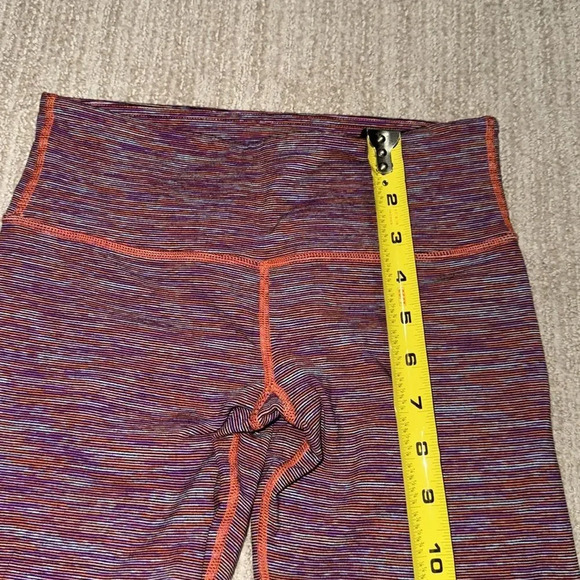 Lululemon Wunder Under Crop Leggings Luon Woman's Size 4 Wee Are from Space - Picture 3 of 8